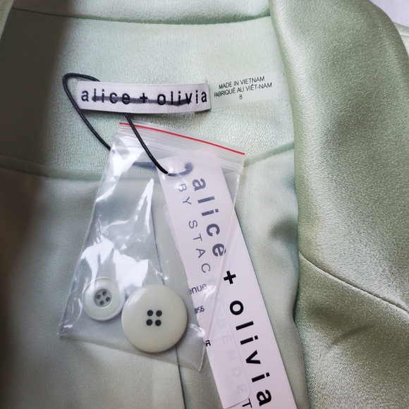 NWT$495 Alice and Olivia Denny Satin Single Breasted Blazer Jacket in Green Sz 8 - Picture 13 of 15